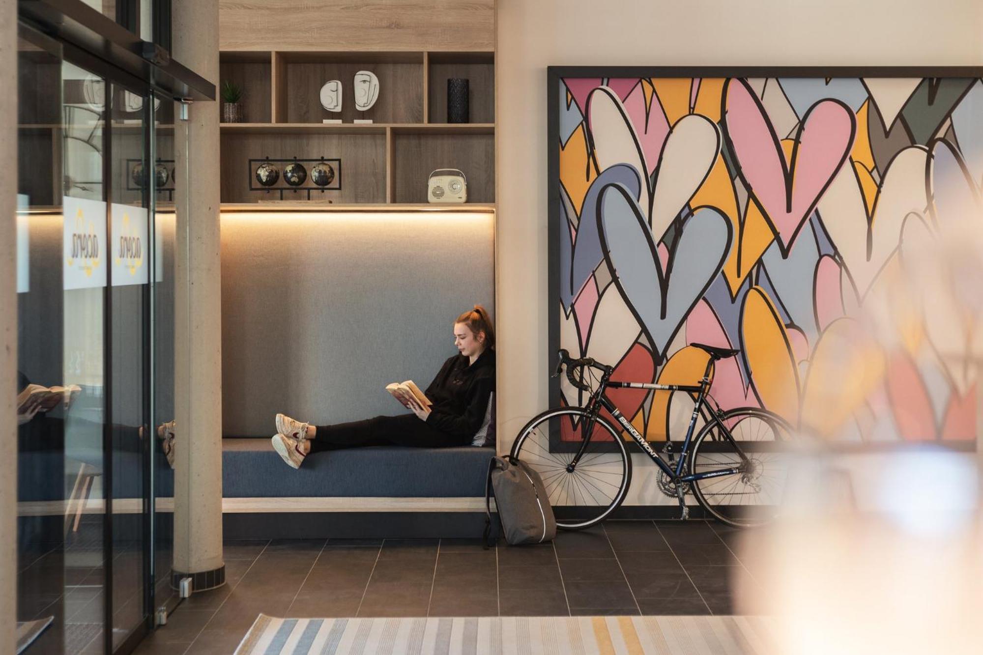 Candlewood Suites Berlin Charlottenburg By Ihg Exterior photo